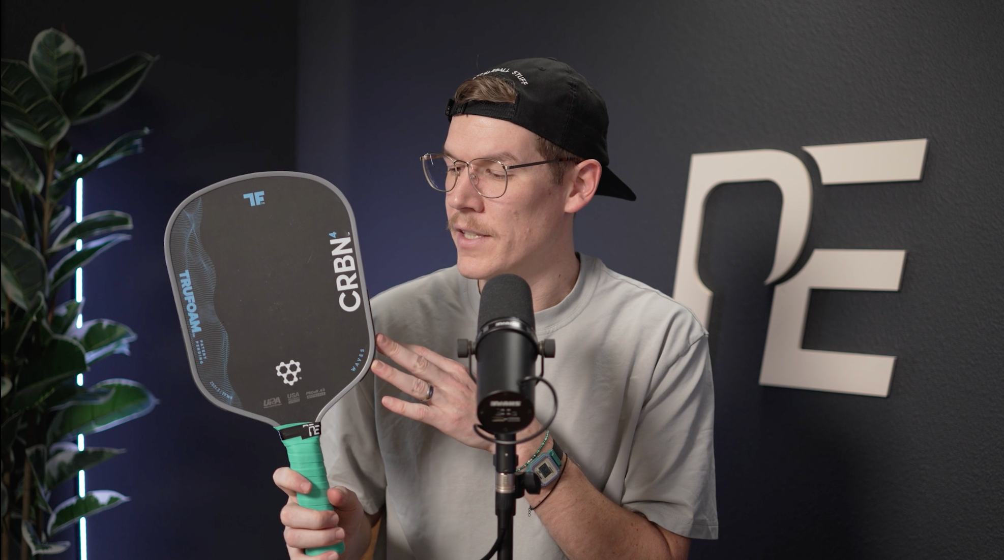 Load video: Hybrid Paddle Recommended Setup